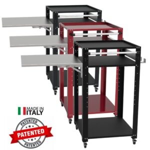 Il carrello Space002N offre una consolle con ruote per il tuo forno pizza, ottimizzando lo spazio di lavoro in modo pratico ed efficiente. Perfetto come tavolo da cucina con forno pizza integrato, è un supporto ideale per ogni tipo di forno, che sia elettrico o a legna, e offre anche ripiani per utensili e ingredienti, rendendo la preparazione della pizza ancora più comoda.